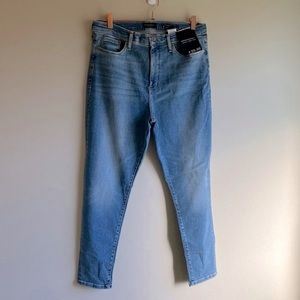 NWT Banana Republic Jeans 4/27 long